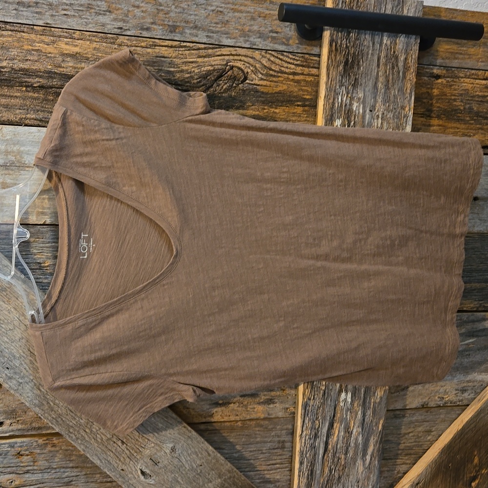 Ann Taylor Loft. Brown top. Size Small